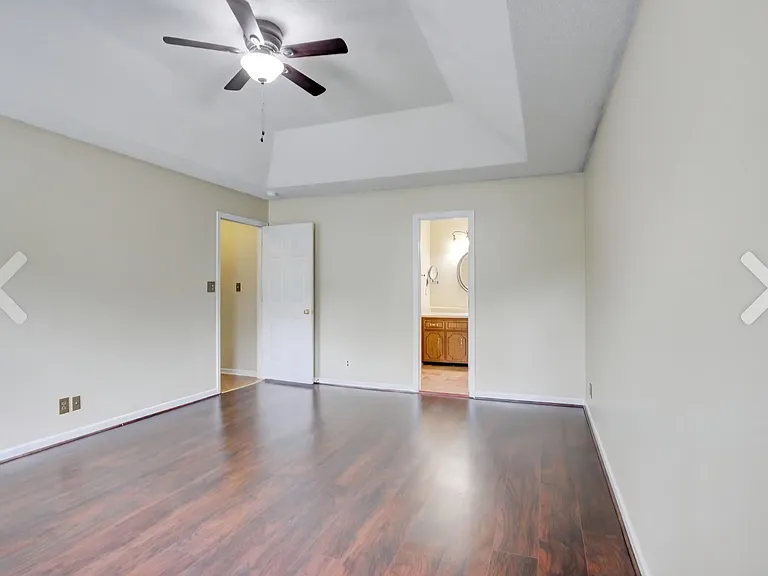 2676 Elkmont Dr — Photo 3