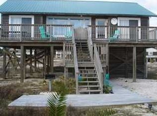 857 E Gorrie Dr, Saint George Island, FL 32328