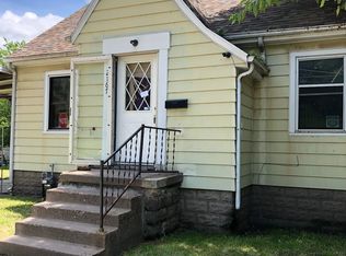 2167 Telegraph Rd, Davenport, IA 52804