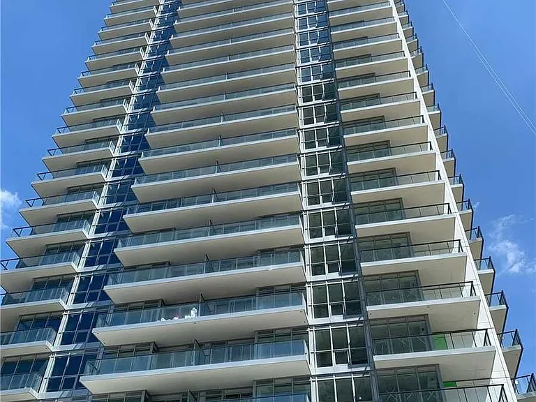 95 McMahon Dr #2901 — Photo 1