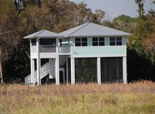 611 Lakesedge Dr, Lake Placid, FL 33852