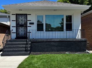 7349 S Honore St, Chicago, IL 60636