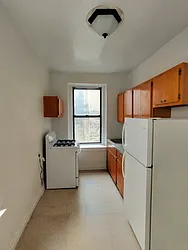 225 Bennett Avenue, #1N