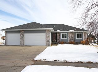 10010 N 149th St, Waverly, NE 68462
