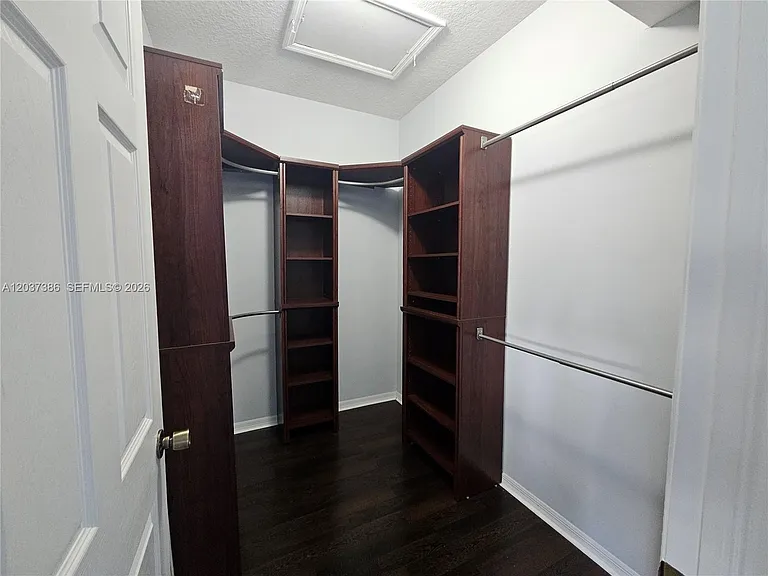15270 SW 30th Ter — Photo 14