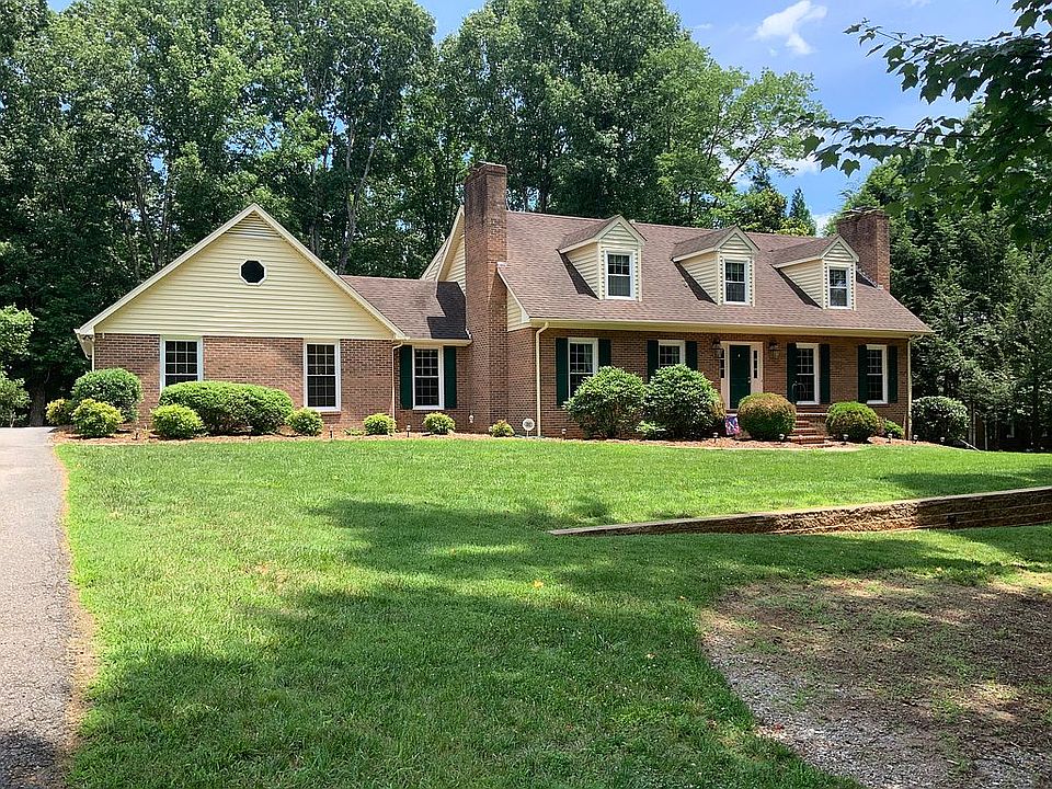 1st image of 379 Jefferson Davis Dr