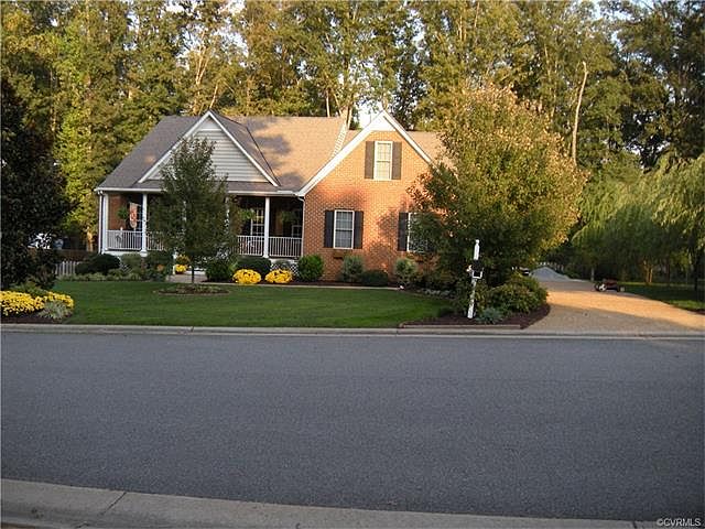 1st image of 9017 Echo Lake Dr