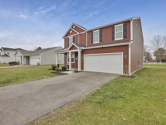 3rd image of 1134 Lake Forest Dr