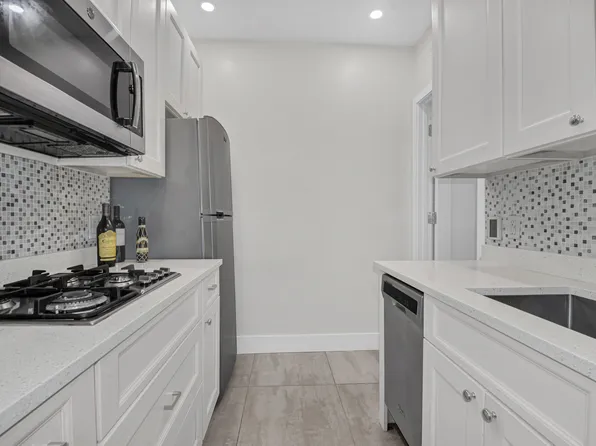 244 Riverside Drive image 4 of 8