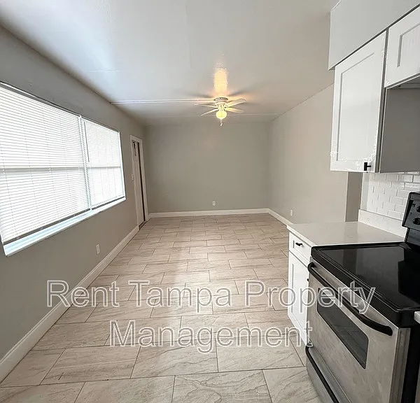 2475 18th Ave S #12 — Photo 5