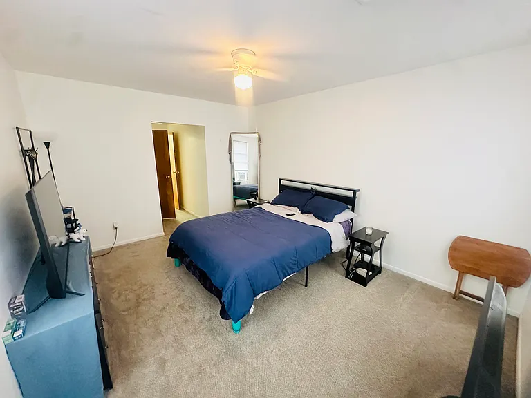 9039 Palisade Ave #3 — Photo 6