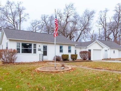 203 N 16th St, Chariton, IA, 50049