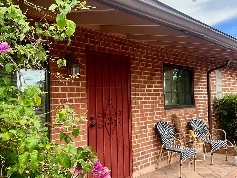 1158 N Santa Rosa Ave — Photo 21
