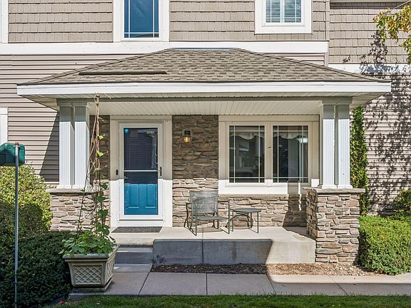 2nd image of 9780 Cupola Ln