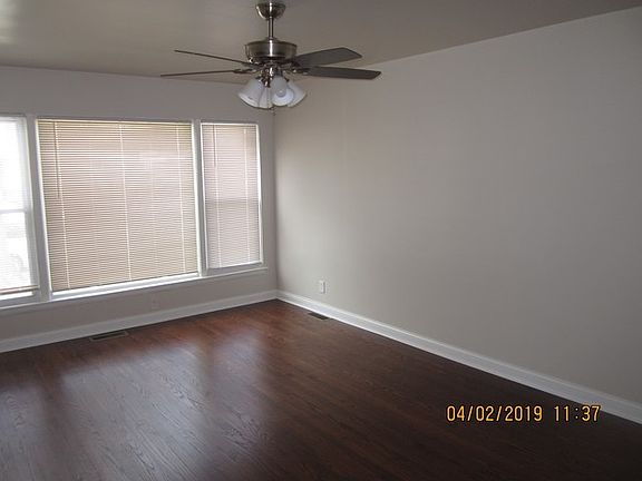 5th image of 4727 S Lawler Ave