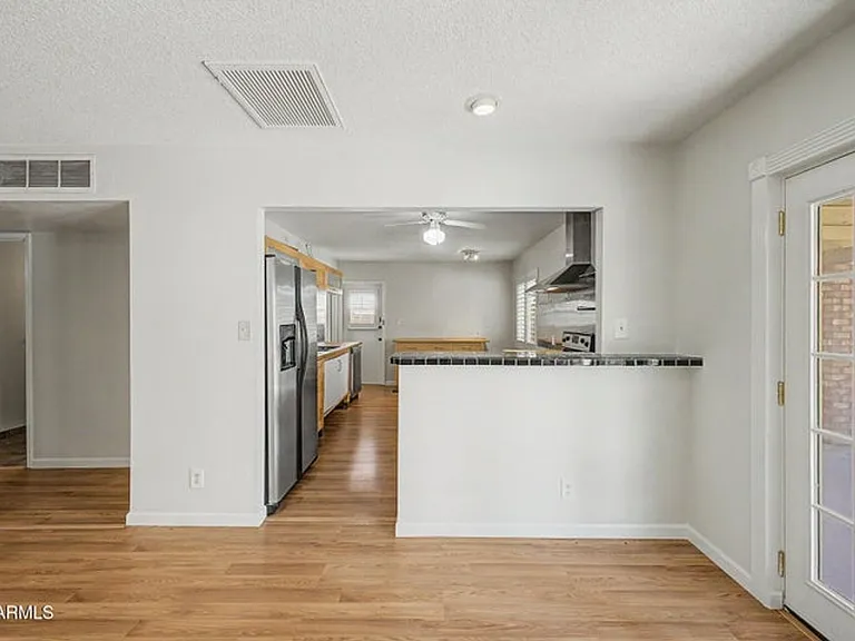8501 E Roanoke Ave — Photo 9