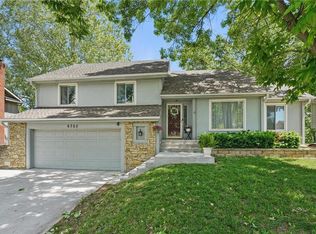 6705 Noland Rd, Shawnee, KS 66216