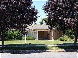 1st image of 4868 Naniloa Dr