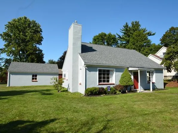 203 Connecticut Ave #9, Warren, PA 16365