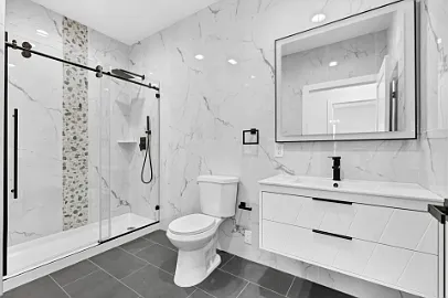 533 Greenwich St — Photo 4