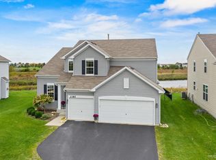 2385 Mayfield Dr, Montgomery, IL 60538