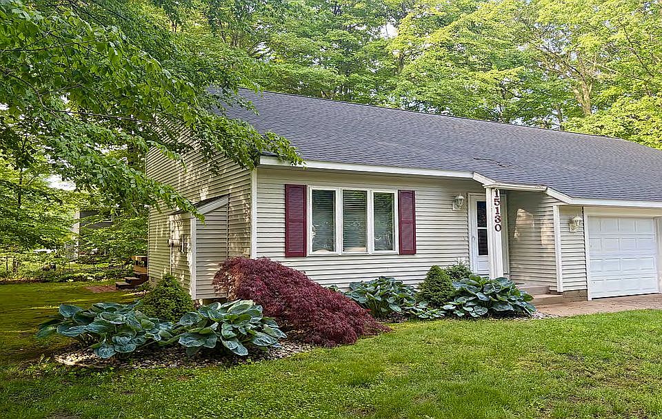 1st image of 15130 Huckleberry Ct