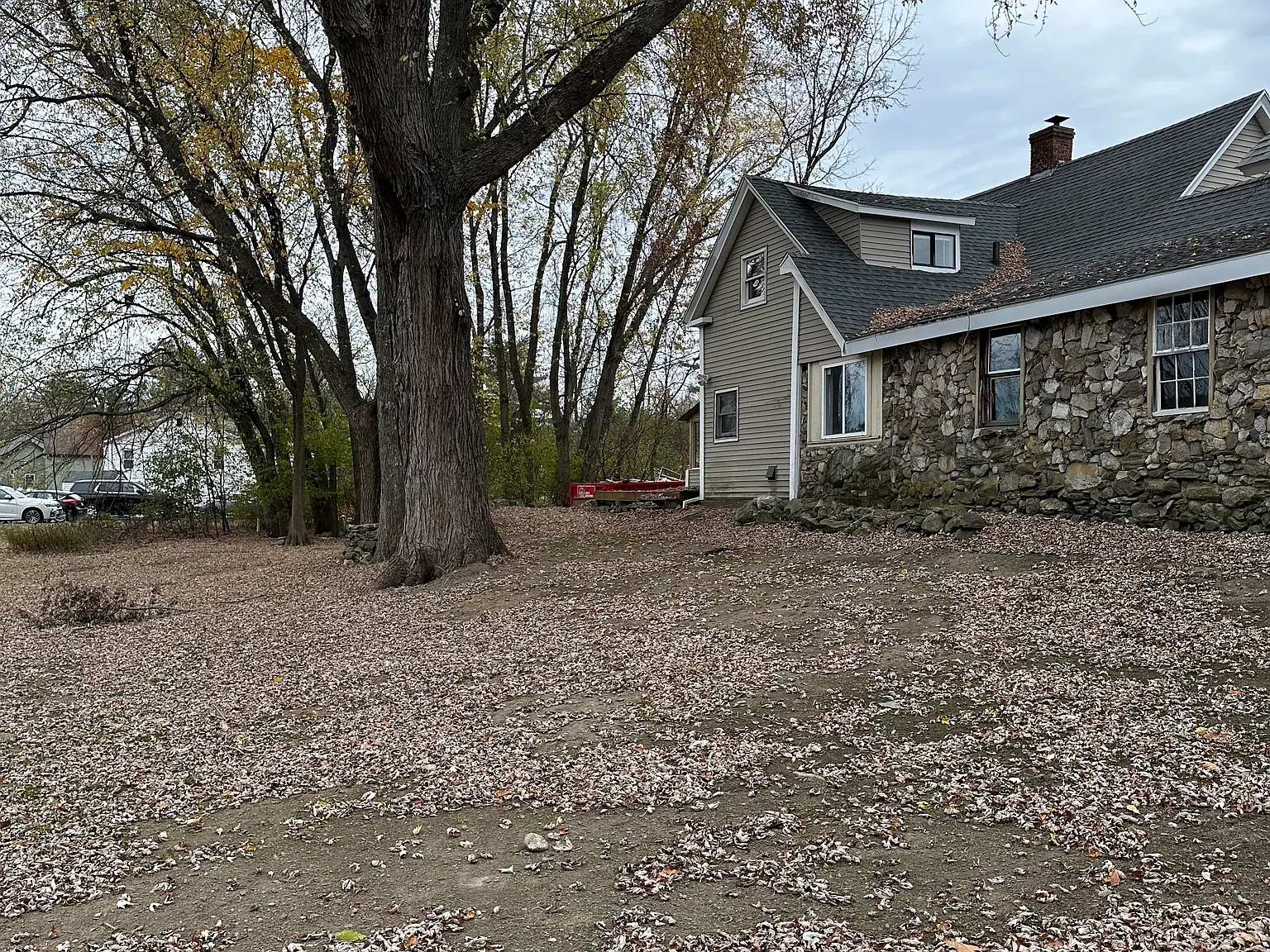 Derry NH — Photo 3