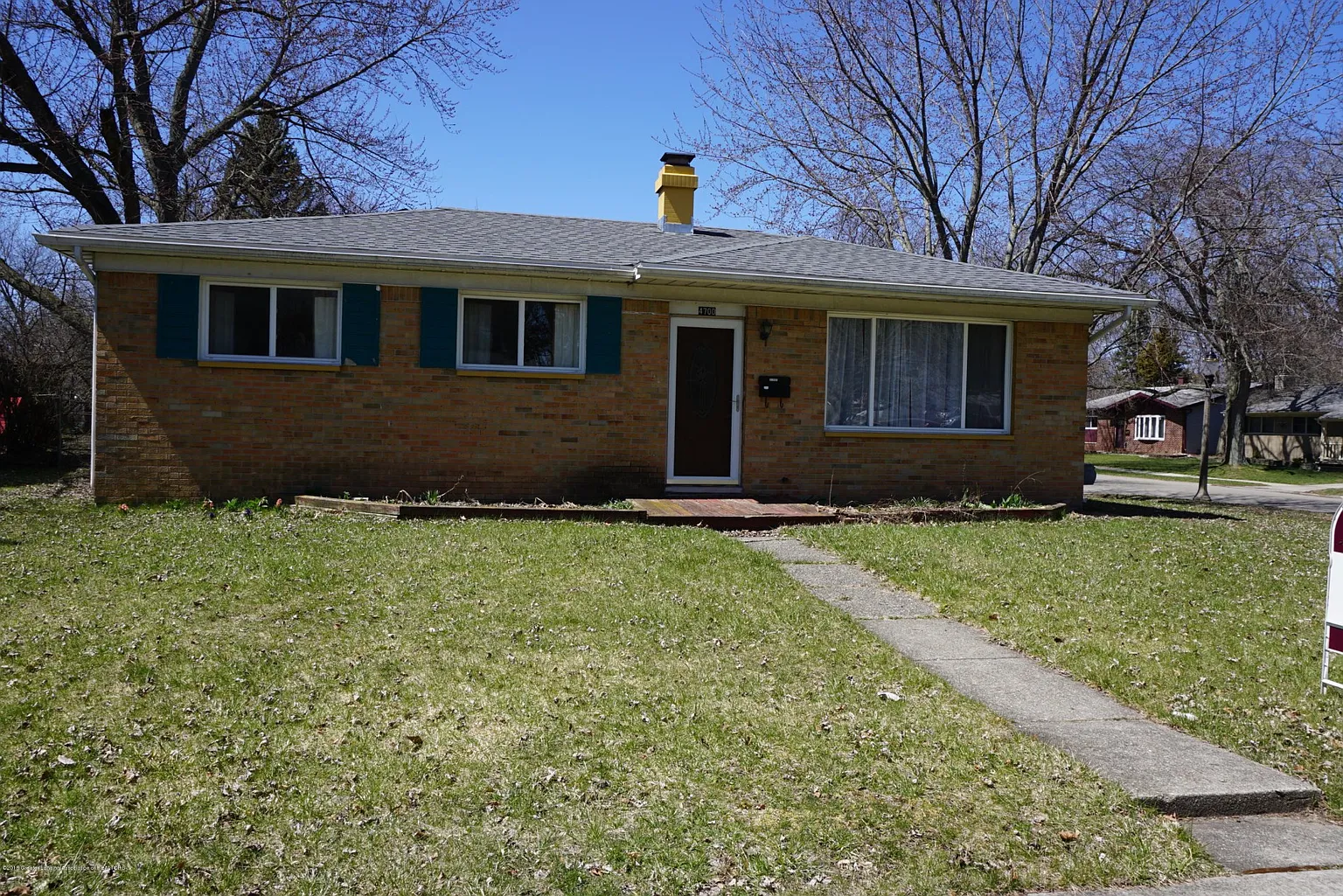 4700 Wainwright Ave photo 1