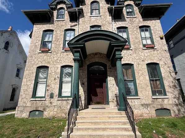 907 Dekalb St APT 5, Norristown, PA 19401