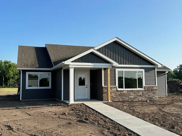 1705 Knottingham Dr, Sartell, MN 56377