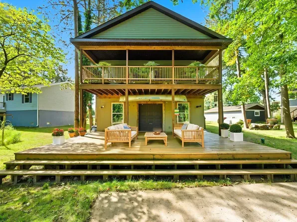 11244 W Horseshoe Bend Rd, Brookston, IN 47923