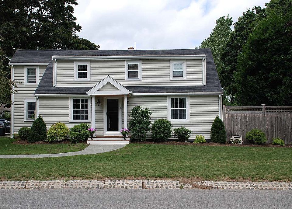 1st image of 14 Rawson Ave