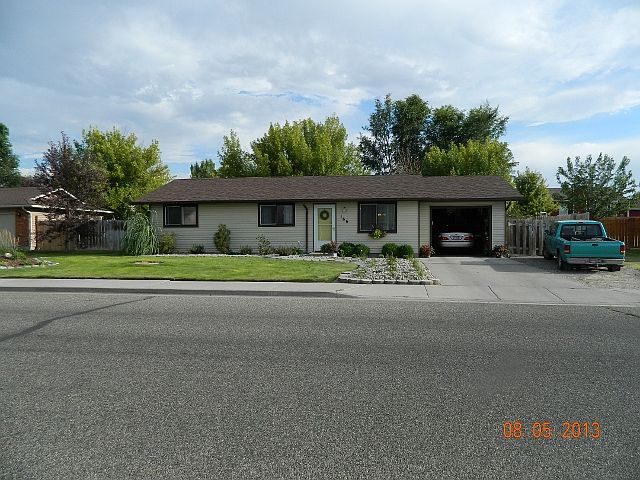 1st image of 166 El Camino Ave