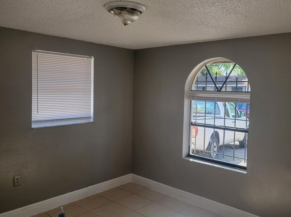 8711 N 12th St, Tampa, FL 33604 – 4-bedroom rental in Tampa