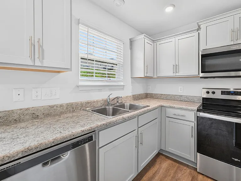 125 Saddlehorse Ln — Photo 16