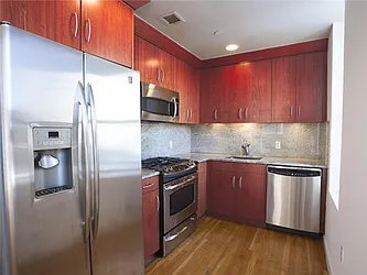 Sold by Avenue Sotheby's International Realty