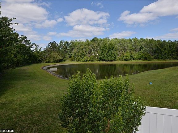 2nd image of 826 Timber Isle Dr