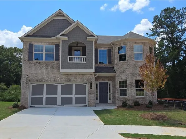 956 Lakeview Oaks Ct, Grayson, GA 30017