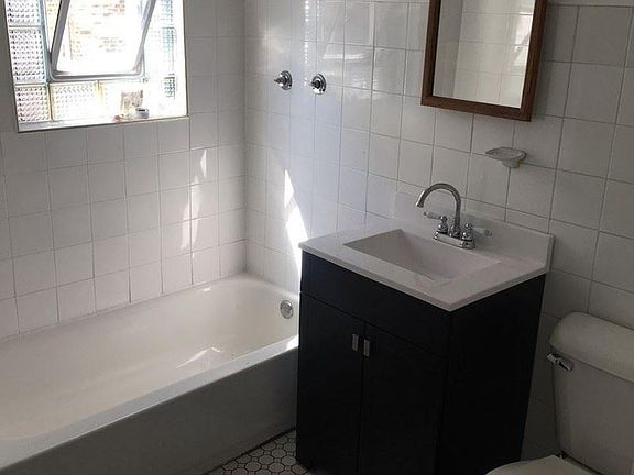 5th image of 3614 W Belmont Ave APT 2F
