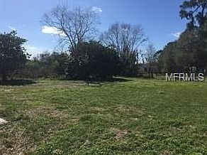 1st image of 1213 Victoria Ln
