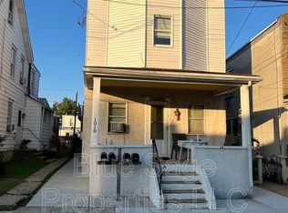 1010 Yates Ave UNIT 2B, Marcus Hook, PA 19061