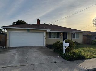 360 Filbert St, Half Moon Bay, CA 94019