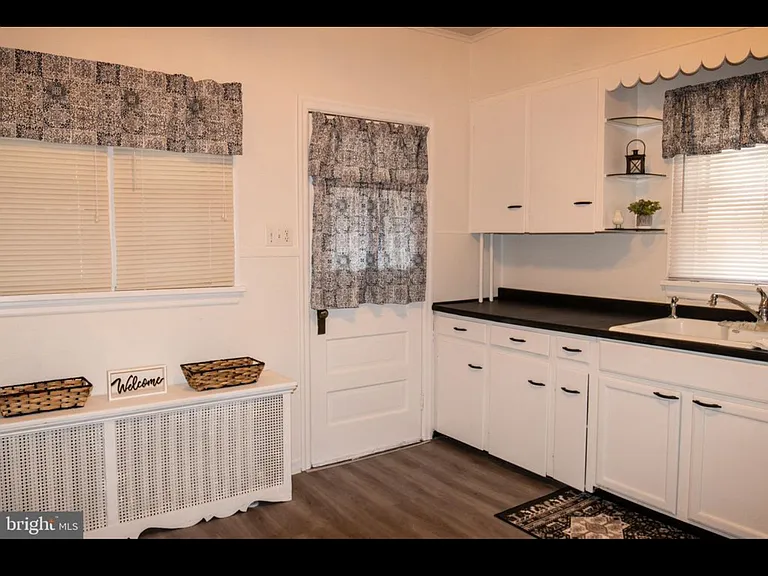 102 Schuylkill Ave — Photo 4
