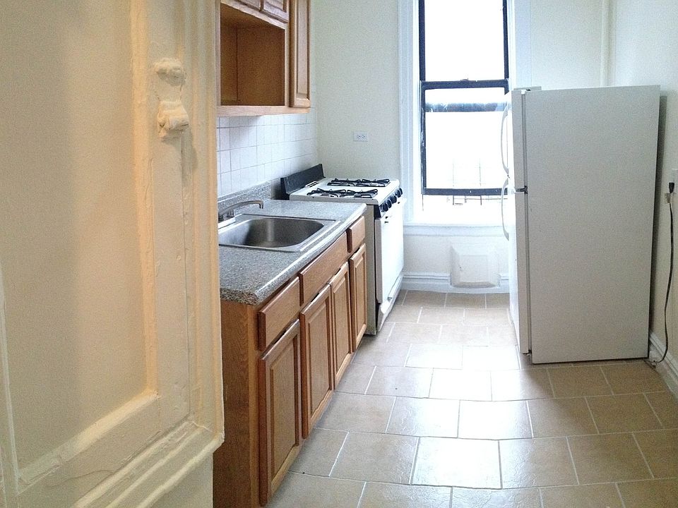 2nd image of 3506 Newkirk Ave APT C2