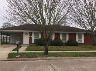 2405 Blanchard Dr, Chalmette, LA 70043