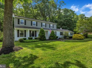 171 Appletree Dr, Media, PA 19063