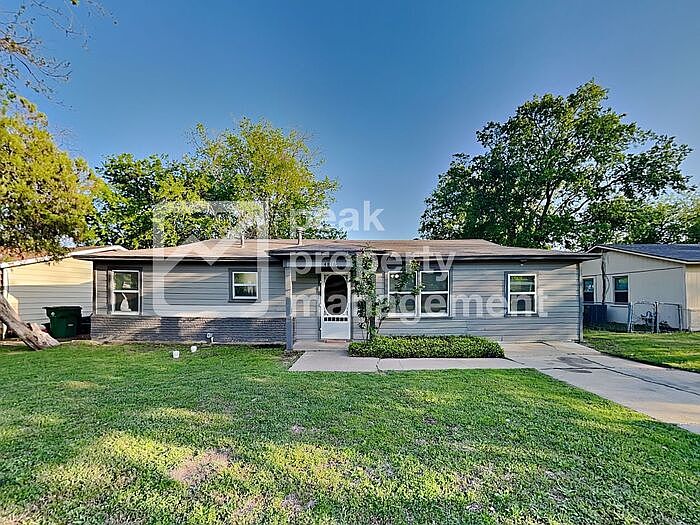 1st image of 4816 Nadine Dr