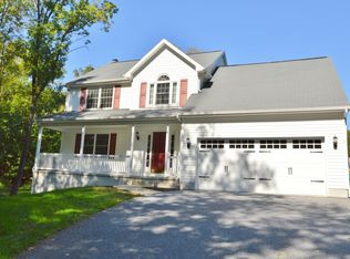 1048 Rife Run Rd, Manheim, PA 17545