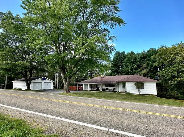 38826 State Route 39, Salineville, OH 43945