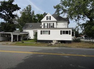 54 Summer St, Rochester, NH 03867